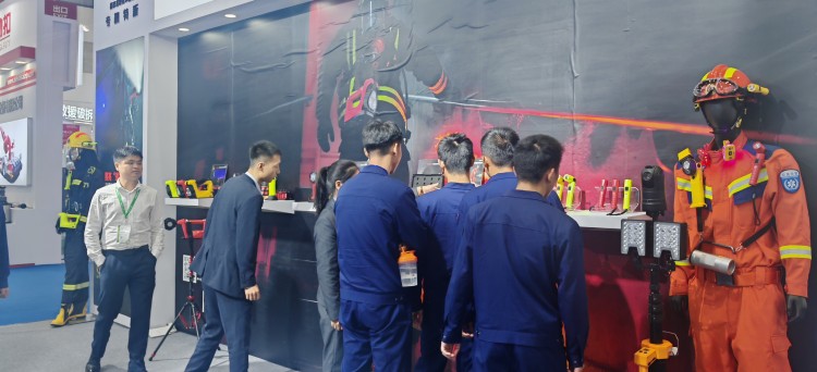 微信图片_20251015154030_2914_17.jpg 微信图片_20251015154030_2914_17.jpg